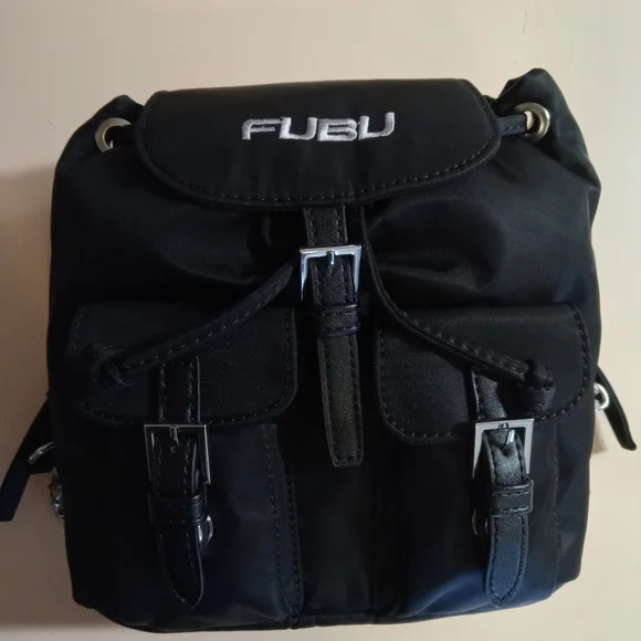 ๐SCHOOL DEAL๐ FUBU BACKPACK - Picture 1 of 2